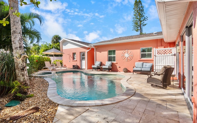 Coral Palms 2