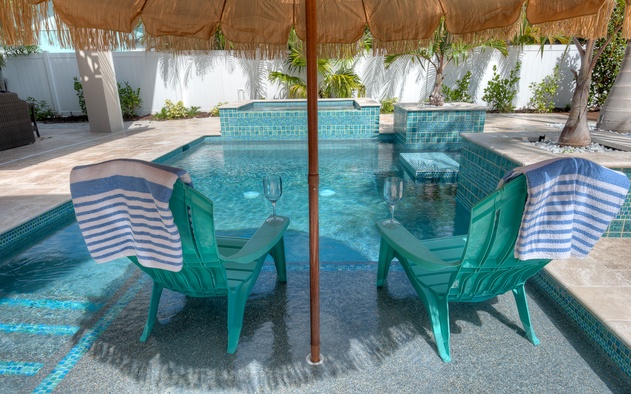 Aqua Cove 7