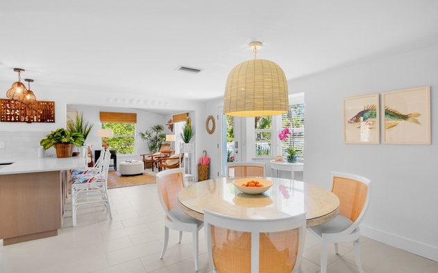 Seven Palms Beach House 6