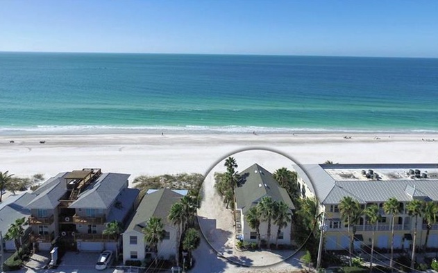 Captain Ron's Beach Pad 5