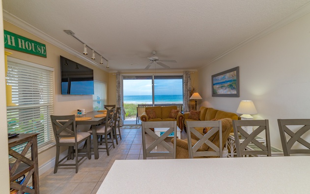 Captain Ron's Beach Pad 8