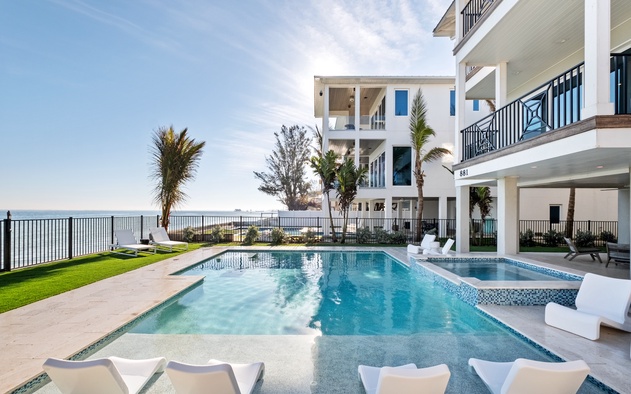 Bay View Beauty 5