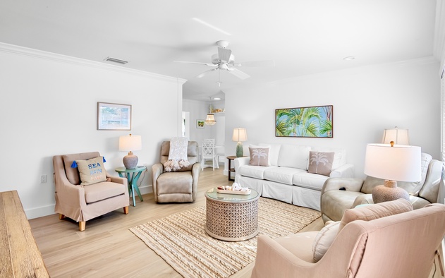 Pink Palm Bungalow 9