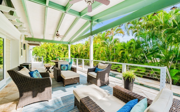 Buddy Beach House 3