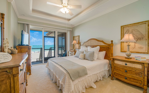 Bradenton Beach Club Unit F 5