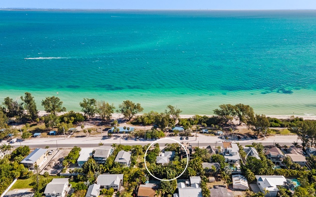 Sweet Melissa's Beach House 4