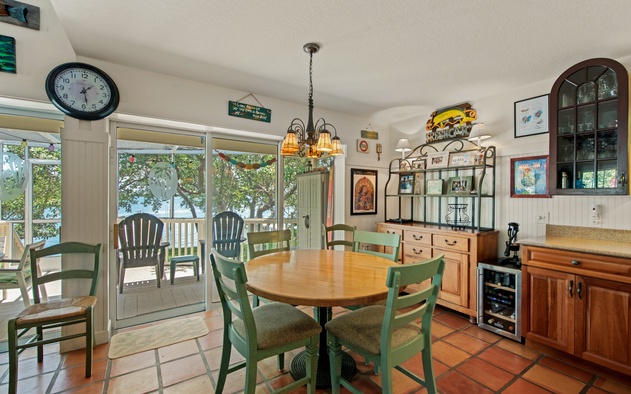 Waters Edge Cottage 7