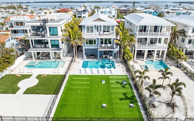 Beachfront Paradise 3