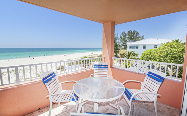 Beachfront Waves 6