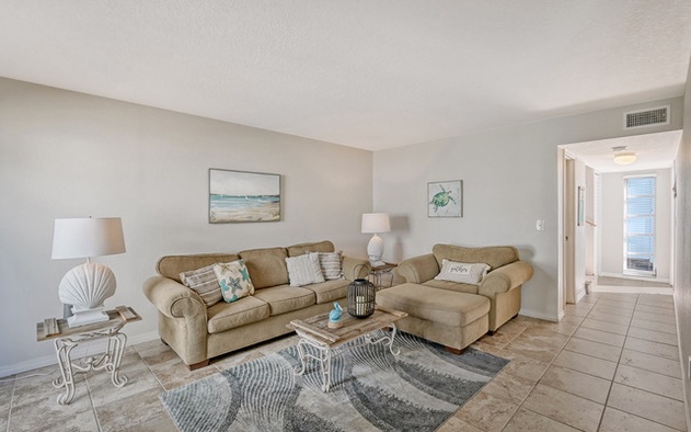Dockside Bay Escape 8