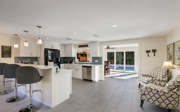 Shamrock Palms 6