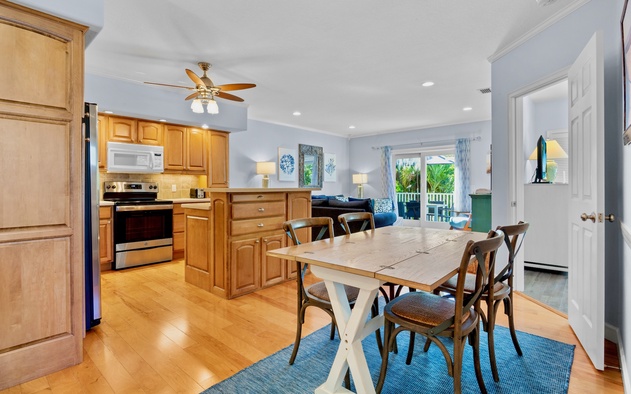 Castaway Cottage 10