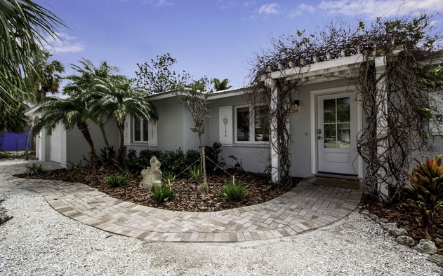 Blissful Bungalow 4