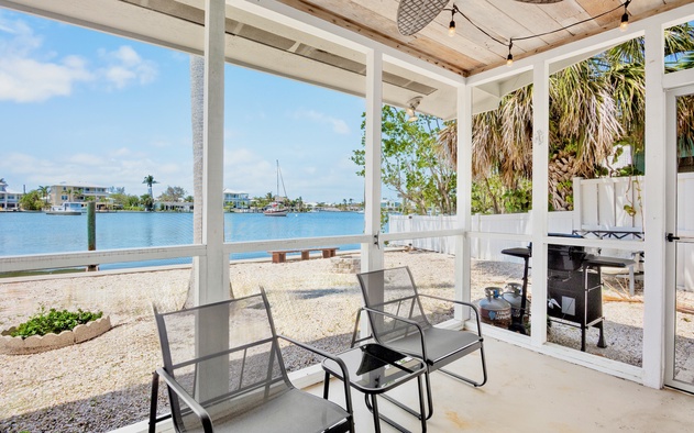 Bay Cottage 5