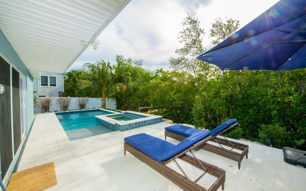 Bamboo Bungalow 2