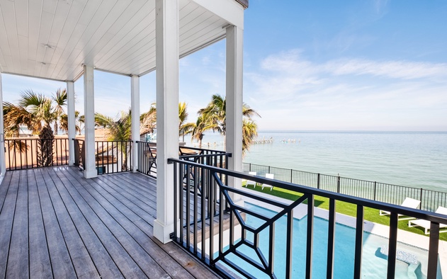 Bay View Beauty 6