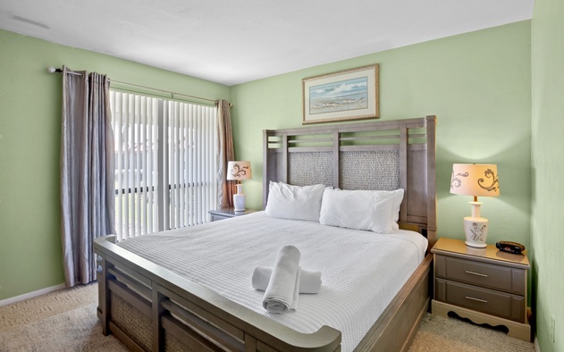Runaway Bay Unit 273 5