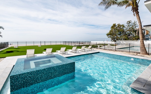 Beachfront Paradise 4