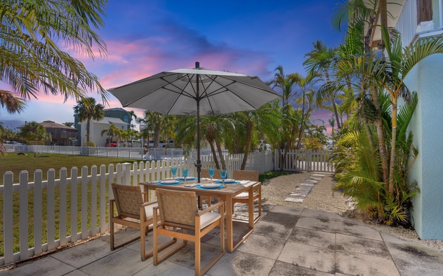 Seven Palms Beach House 2