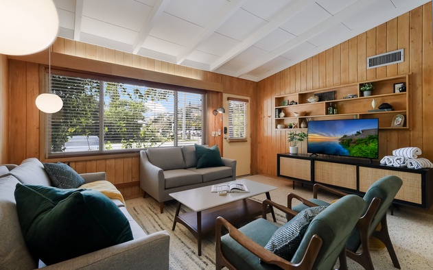 Bo's Beach Bungalow 6