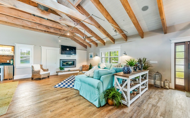 Buddy Beach House 4