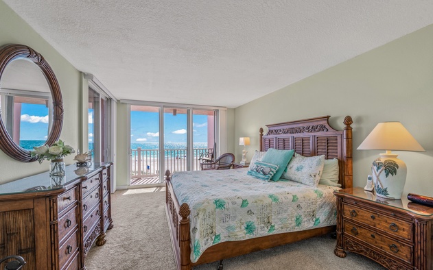 Anna Maria Island Club 20 6