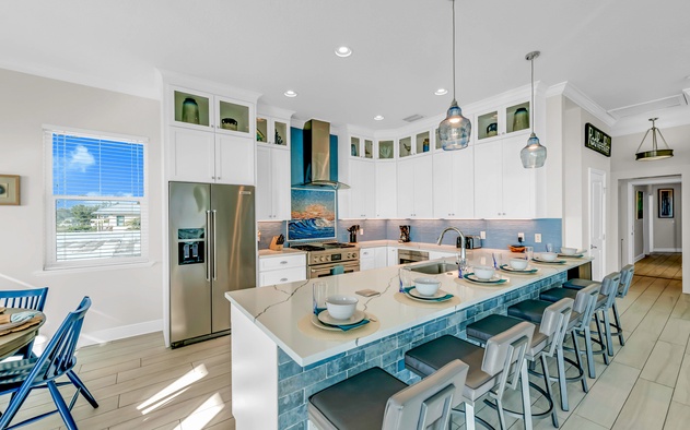 Oceanfront Paradise 4