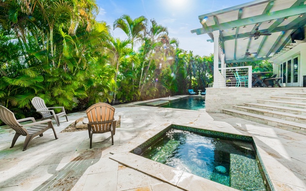 Buddy Beach House 2