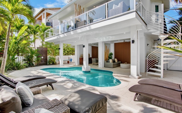 Coconut Palm Paradise