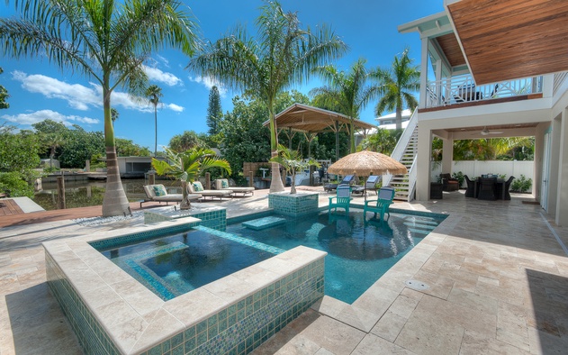 Aqua Cove