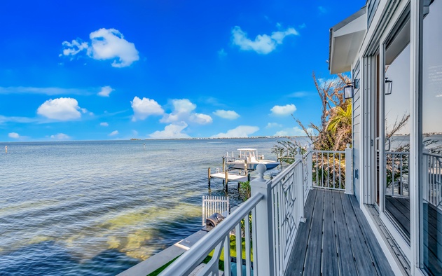 Bayfront Paradise (AMIL) 6