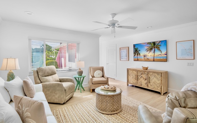 Pink Palm Bungalow 4