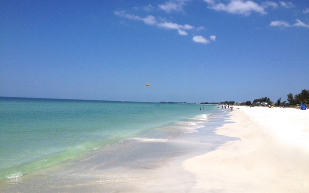 Direct Beach Front 5