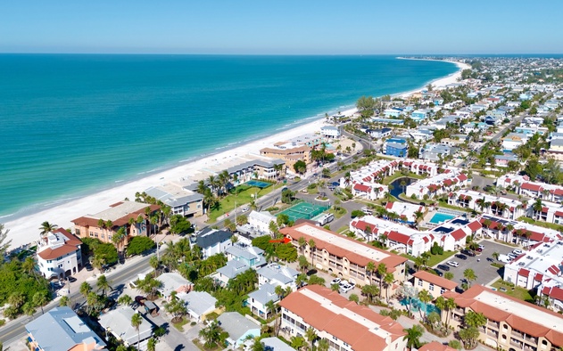 Bradenton Beach Club 232 7