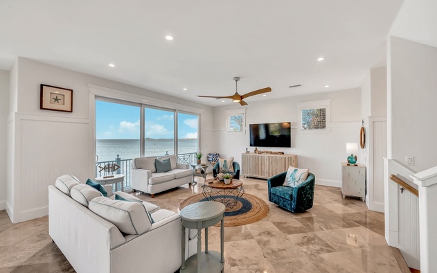 Bayfront Paradise (AMIL) 10