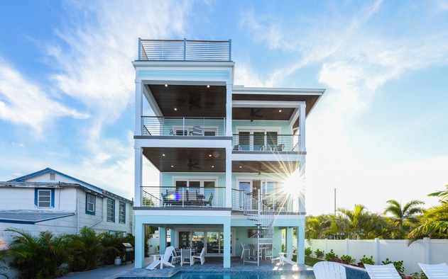 Bayfront Retreat 4