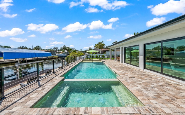 Coral Shores 2