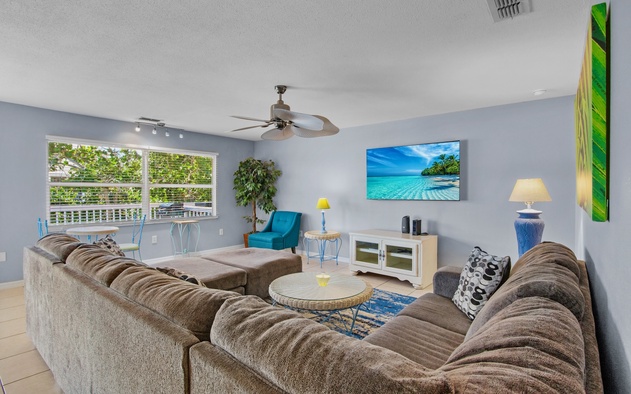 Emerald Shores East 10