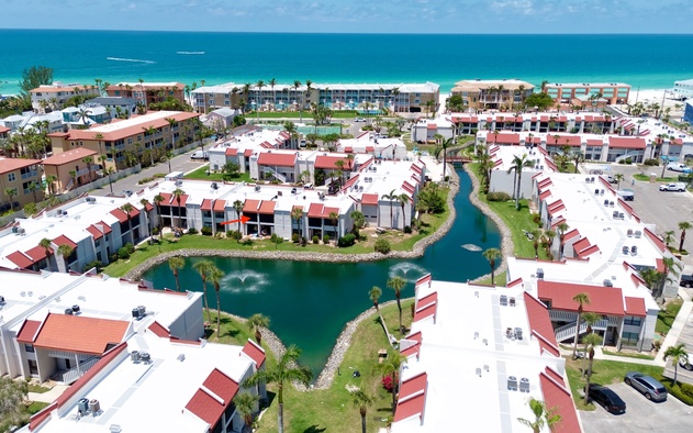Runaway Bay Unit 273