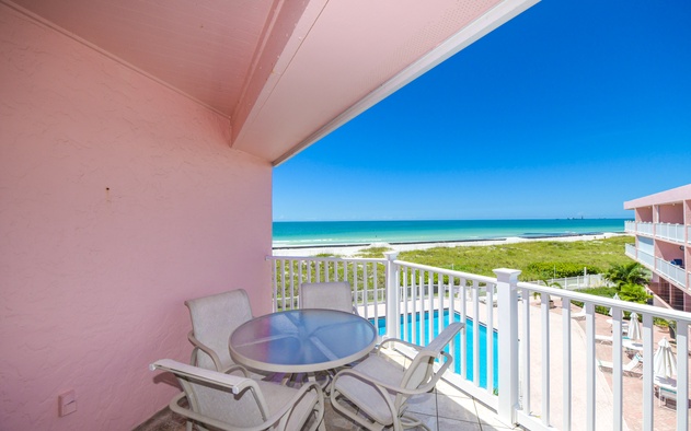 Anna Maria Island Club 29 7
