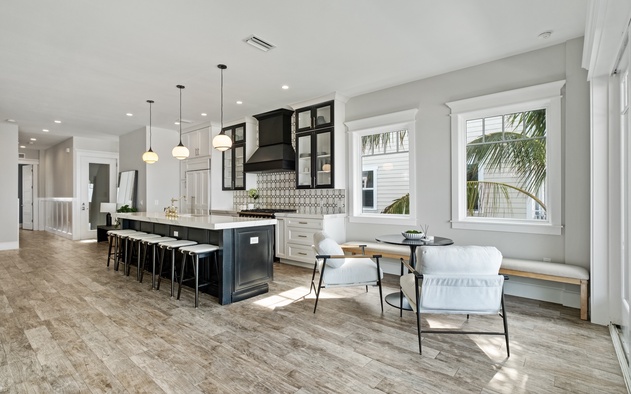 Beachfront Paradise 9
