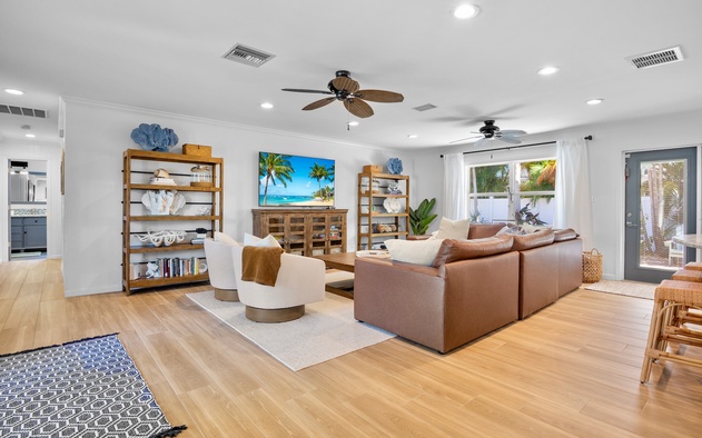 Blue Coral Beach House 4