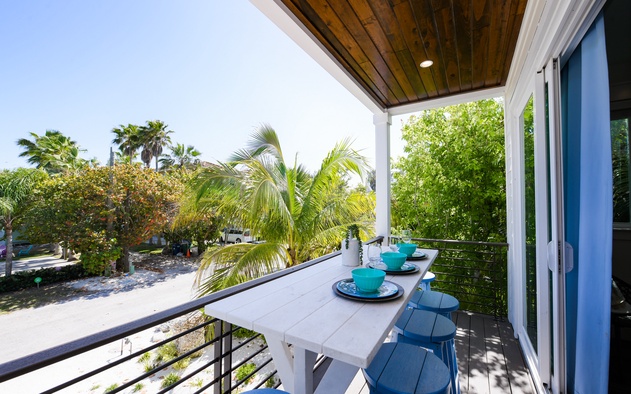 Crystal Waves Oasis 5