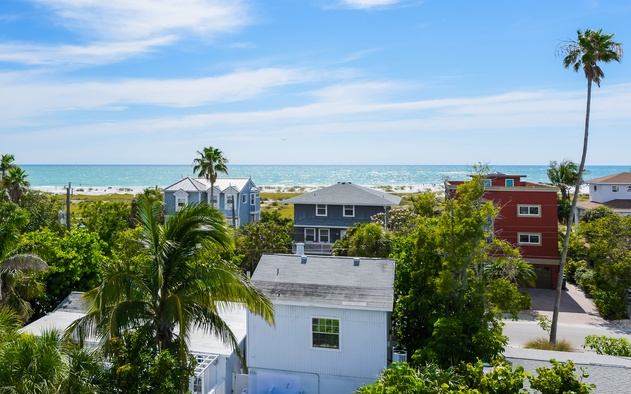 Coastal Queen 9