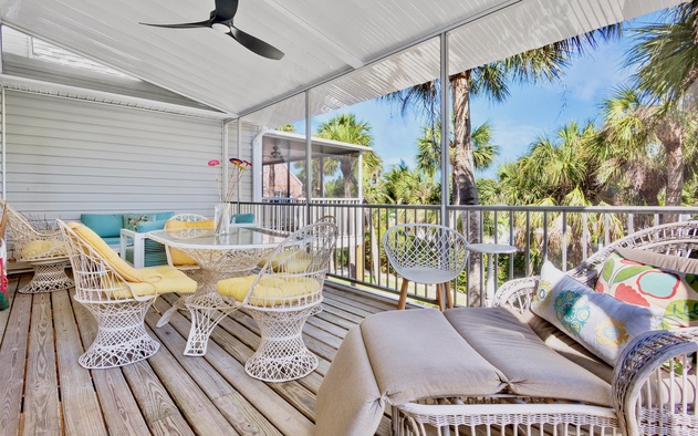 Palm Breeze 6
