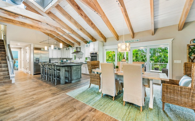 Buddy Beach House 5