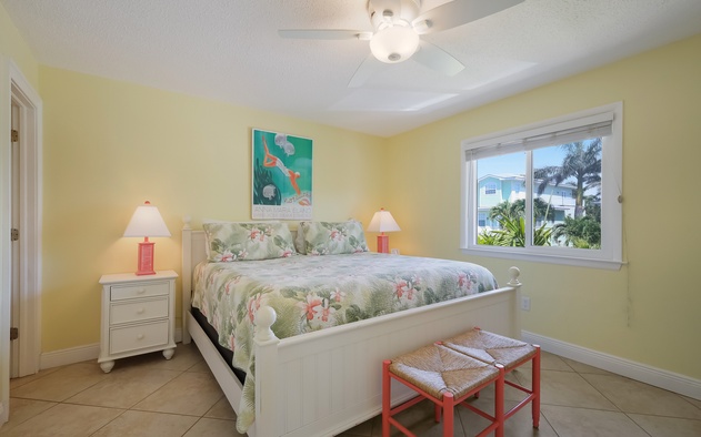 Pineapple Palms 7