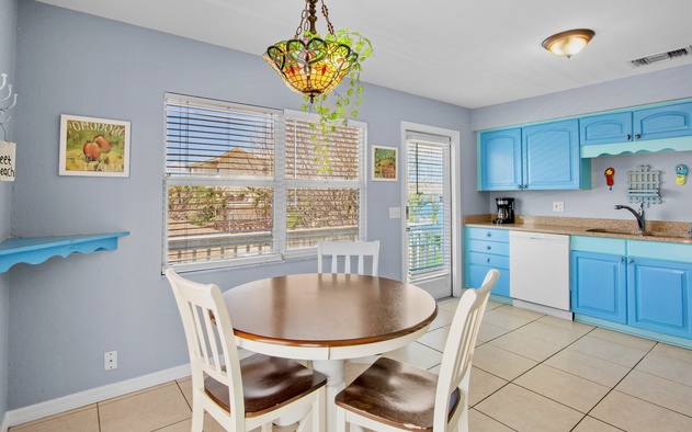 Emerald Shores 8