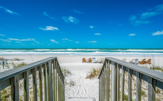Bradenton Beach Club 232 3