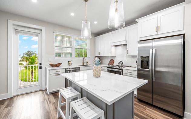 Coastal Escape at Hunter's Point 5